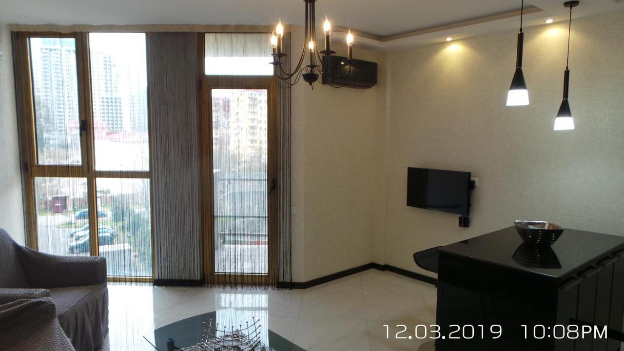 Orbi Plaza 4 & New Boulevard Batumi Ngoại thất bức ảnh
